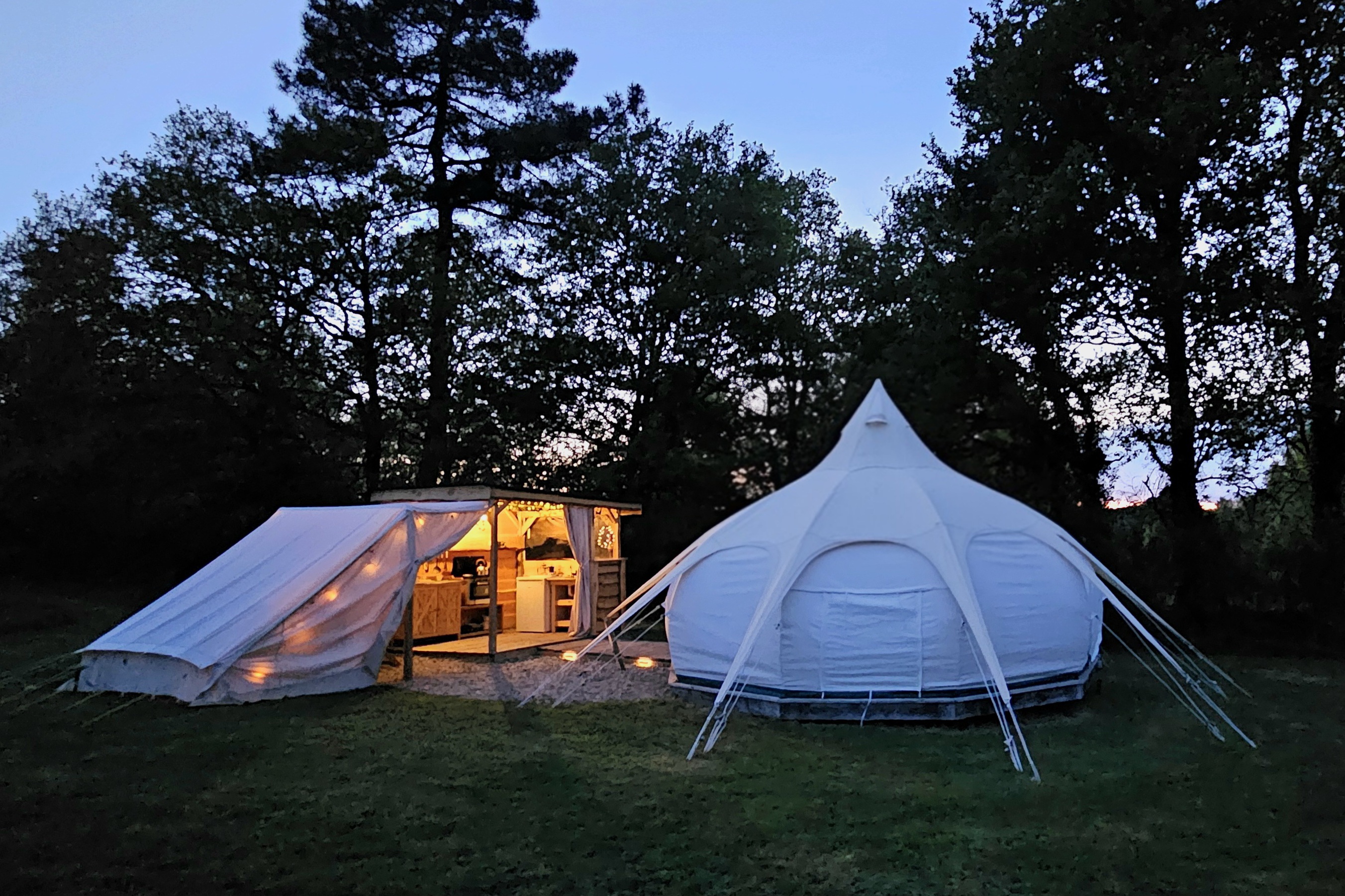 Le Ranch Camping et Glamping - Lotus Belle tipi
