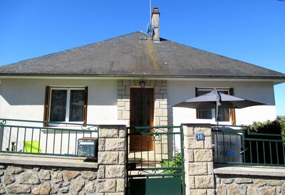 Meublé de Tourisme COTEAU FLEURI_1