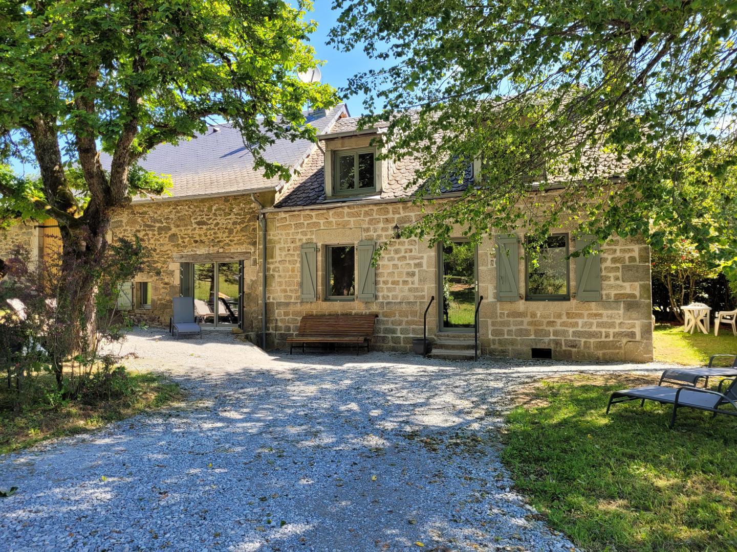 Gîte des Sources (spa intérieur)_1