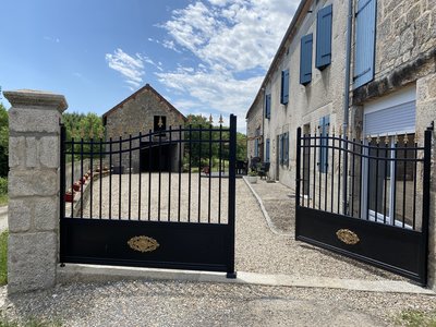 061654D9-97D8-47BB-ABE6-DBCAC981A769