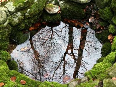 Lioux les Monges - Fontaine des Pêchers