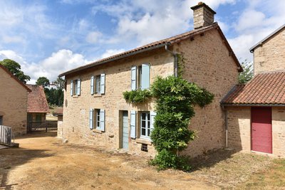 Maison de M.Nadaud à Soubrebost, célèbre maçon de Creuse