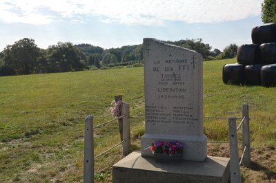 Stèle de Cosnat