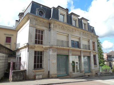 Ancien magasin Bariaud au style art déco