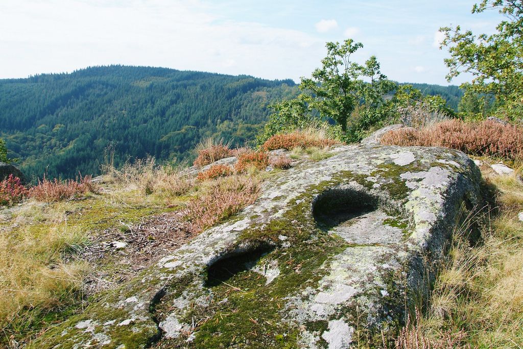 Érosion sur le rocher de la brette