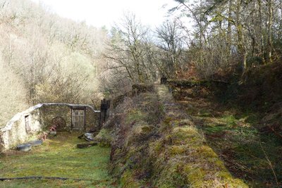 Vestige du moulin de Saint-Hilaire et sa retenue