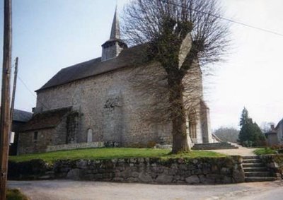 Puy Malsignat - Eglise St Thomas Becket