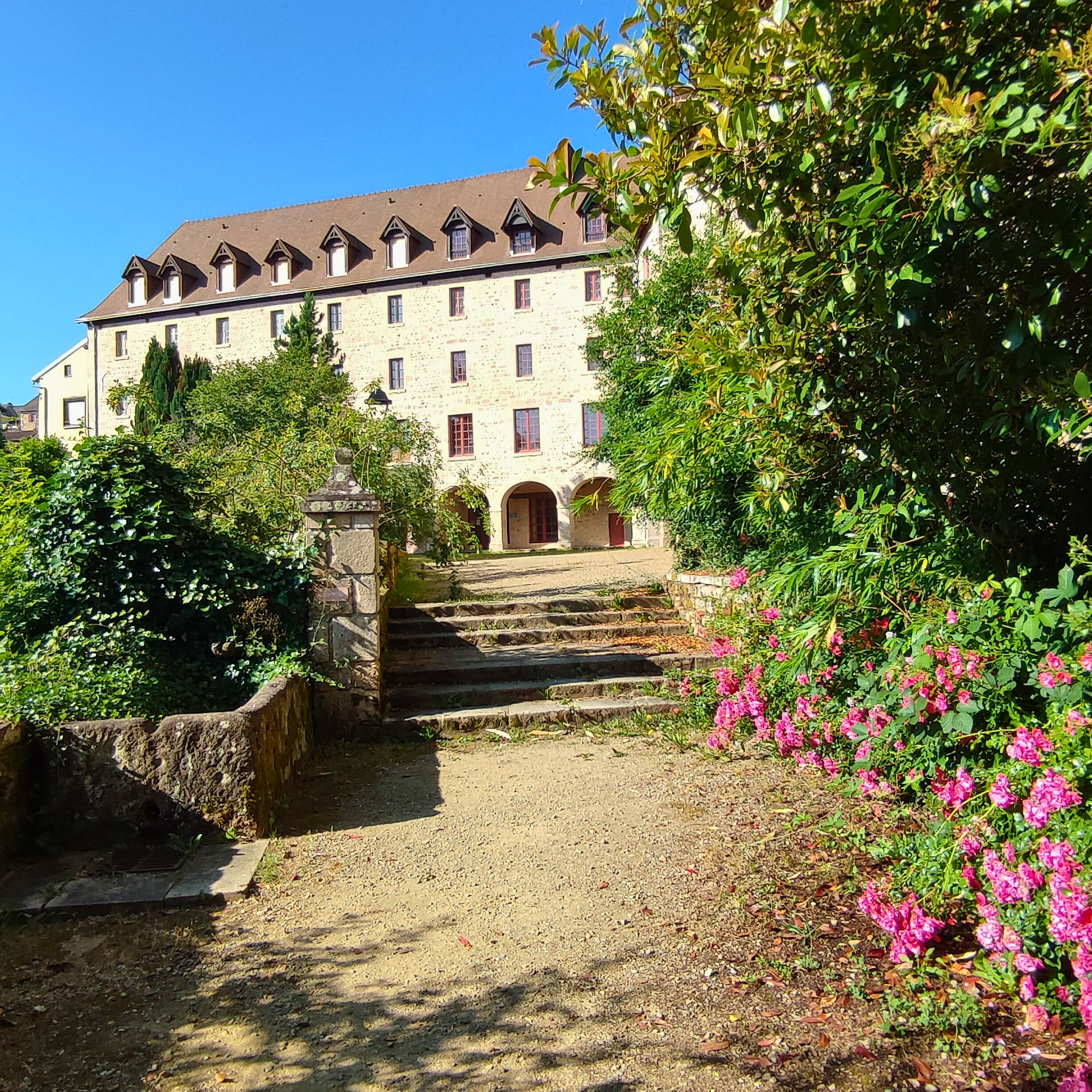 Ancien couvent des Ursulines - Mairie d'Eymoutiers